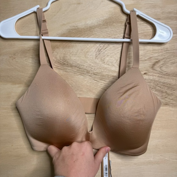 Seamless Tan Women's Bra skins - Picture 1 of 2